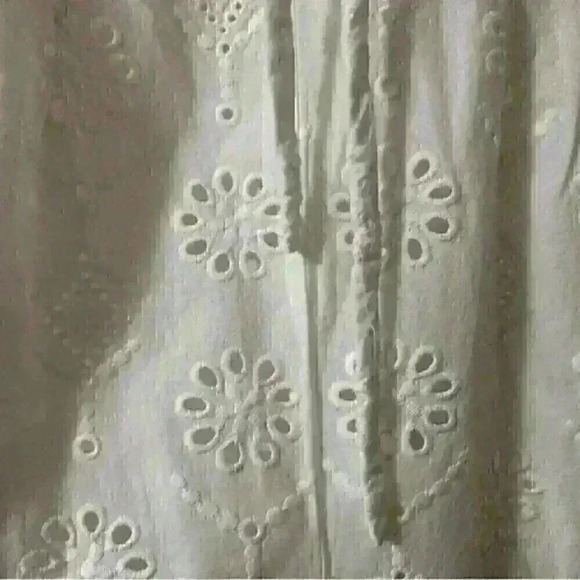 Anthropologie Maeve Athena Eyelet Off-Shoulder Jumpsuit Sz 4 - Picture 9 of 10